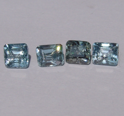 4颗天然蓝锆石分别0.68-0.70-0.76-0.94克拉